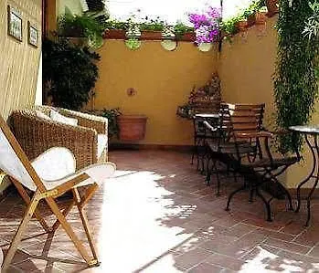 La Casa Del Ghiberti B&B Florence 3*,